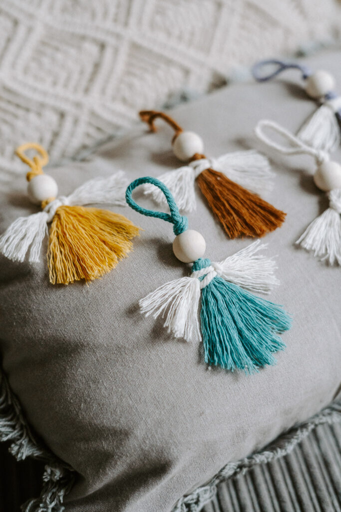 043 makramee anhaenger